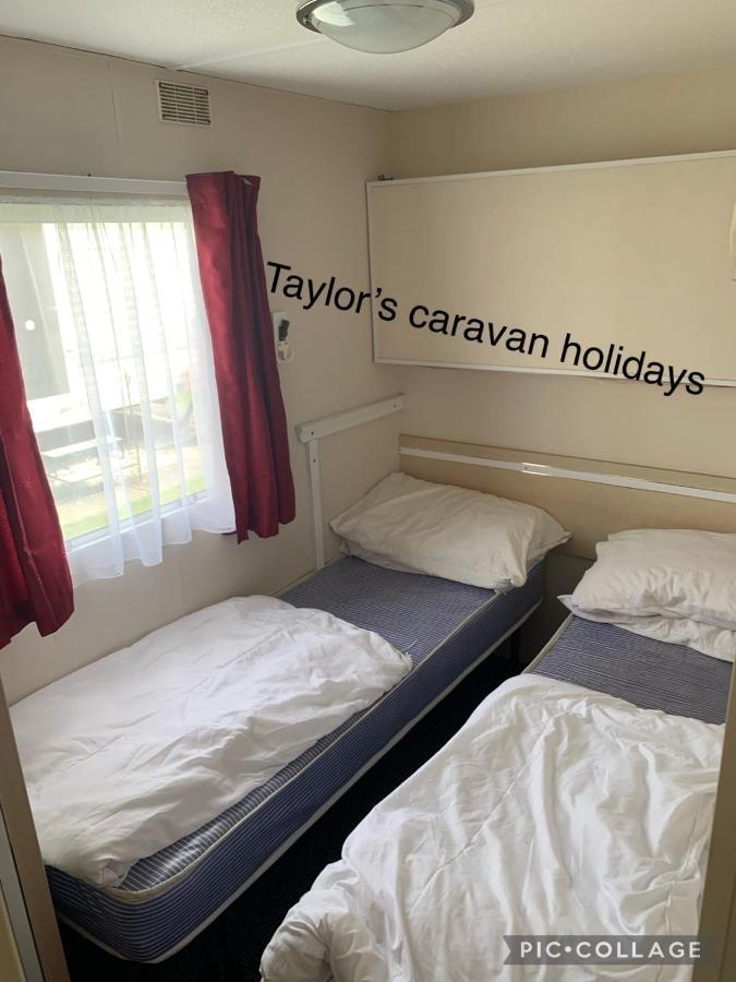 Taylor'S Caravan Holiday'S 9 Berth Villa Ingoldmells Exterior foto